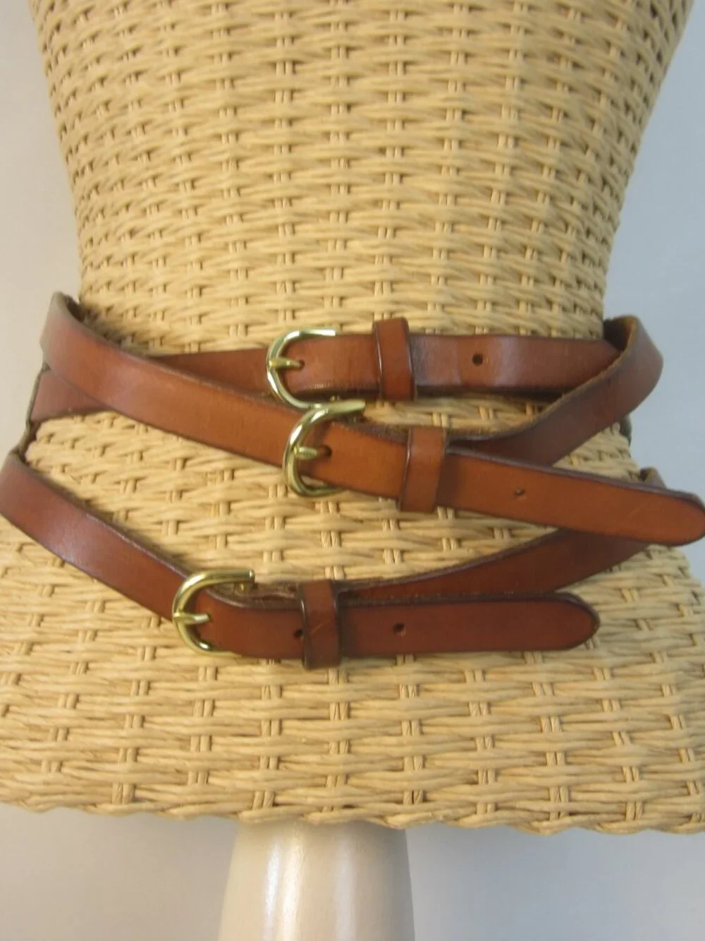 J Crew Women S Brown Leather Stretch Belt Triple Buckle Wide Gold Buckle USA - Picture 8 of 10
